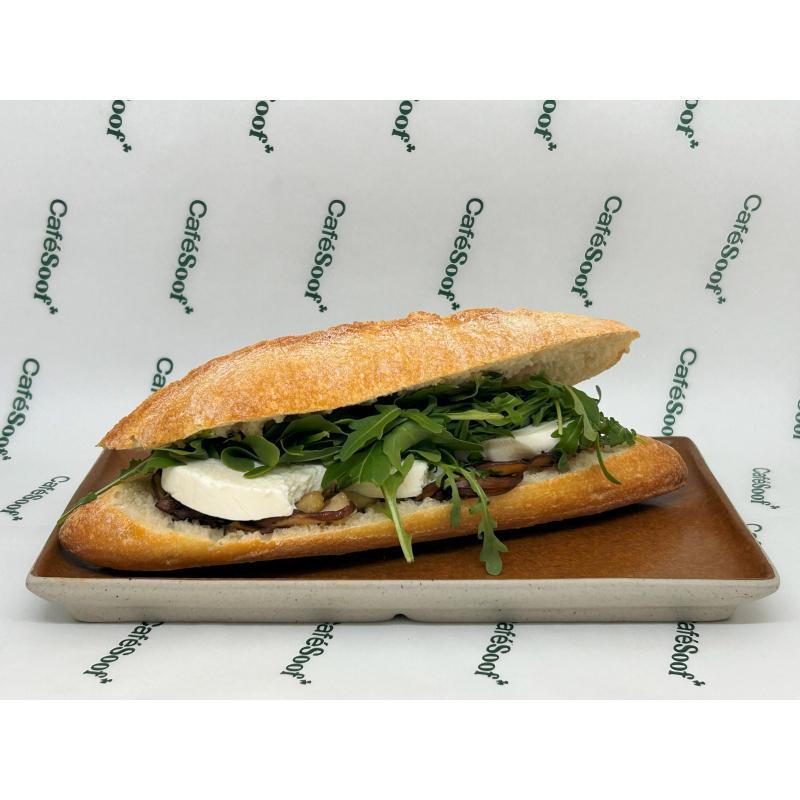 Broodje Geitenkaas met gebakken champignons, knoflook en tijm