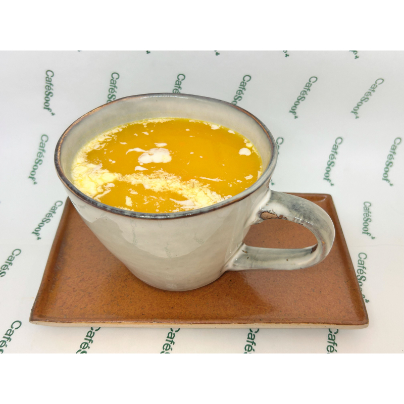 Pompoensoep met komijn en creme fraiche